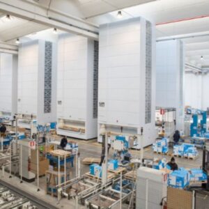 5 armoires de stockage rotative de plus de 8 mètres de haut marque MODULA